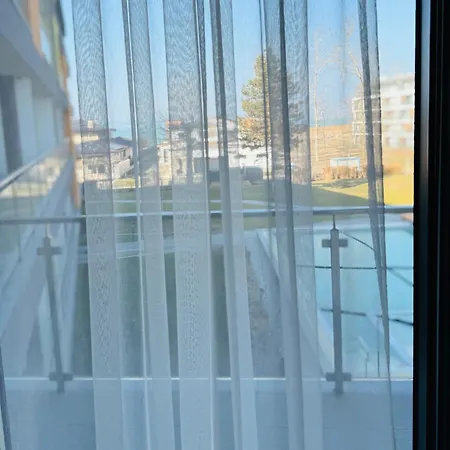 Apartment Casa Romana 3 *