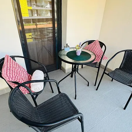 Casa Romana 3 *